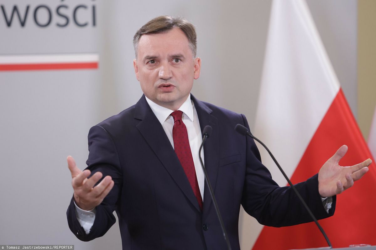 ministerstwo sprawiedliwości, zbigniew ziobro, ziobro, wymiar sprawiedliwości, reforma wymiaru sprawiedliwości, sądy, polskie są Ziobro szermował statystykami. Ale sądy działają wolniej, nie szybciej