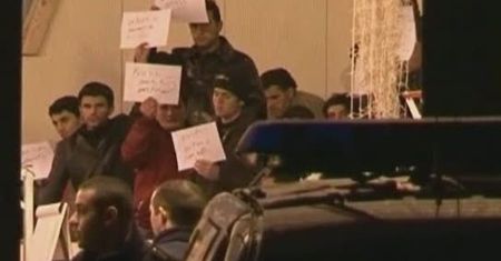 "Zginą, jeśli ich odeślemy" - Kurdowie proszą Francję o azyl