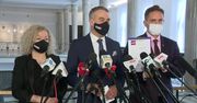 “Rząd nie działa”. Lewica chce, by sądy 24-godzinne skazywały antyszczepionkowców, którzy atakują punkty szczepień