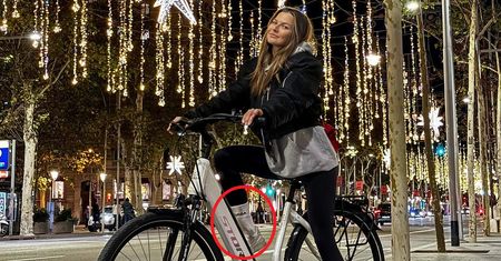Skarpetki za 500 zł budzą podziw. Tak ubrała się na rower