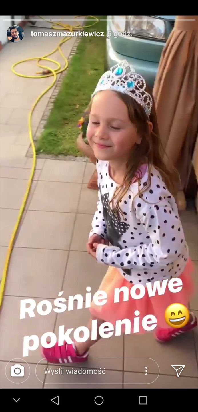 Córka Tomasza Mazurkiewicza śpiewa piosenkę Edyty Górniak