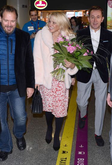 Pamela Anderson przyleciala do Warszawy