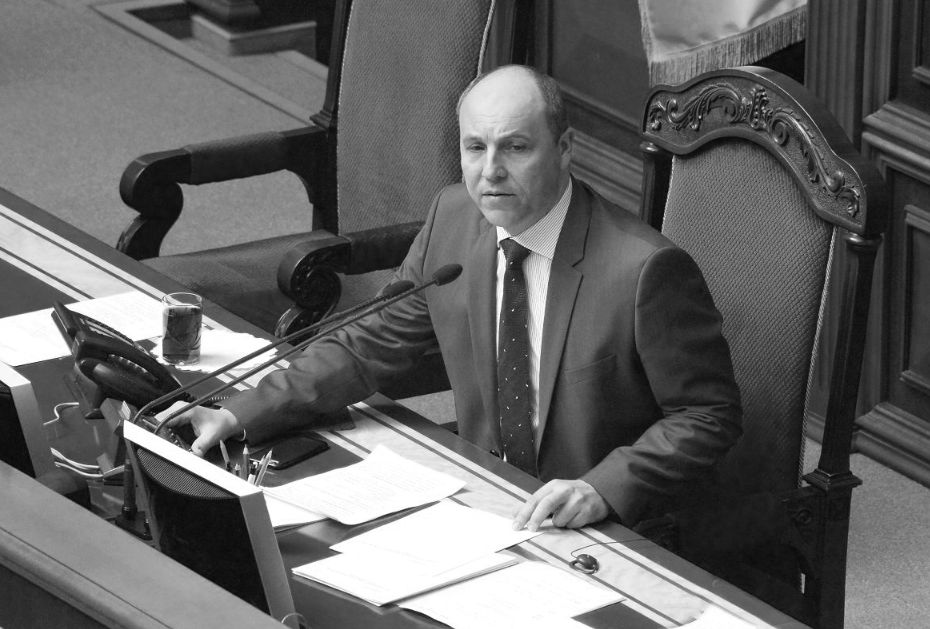 Spotkają się na Majdanie. Uczczą pamięć  Andrija Parubija