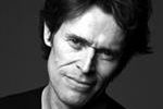 Willem Dafoe jako Pasolini gra w piłkę