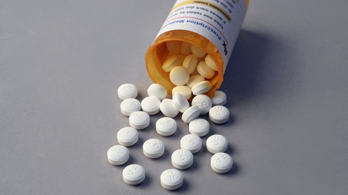 Metformin hydrochloride
Metformin hydrochloride anti-diabetic tablets with bottle
Tom Kelley
metformin hcl, pharmaceutical, tablets, medical drugs, metformin hydrochloride, metformin, pills, tablet, treatment