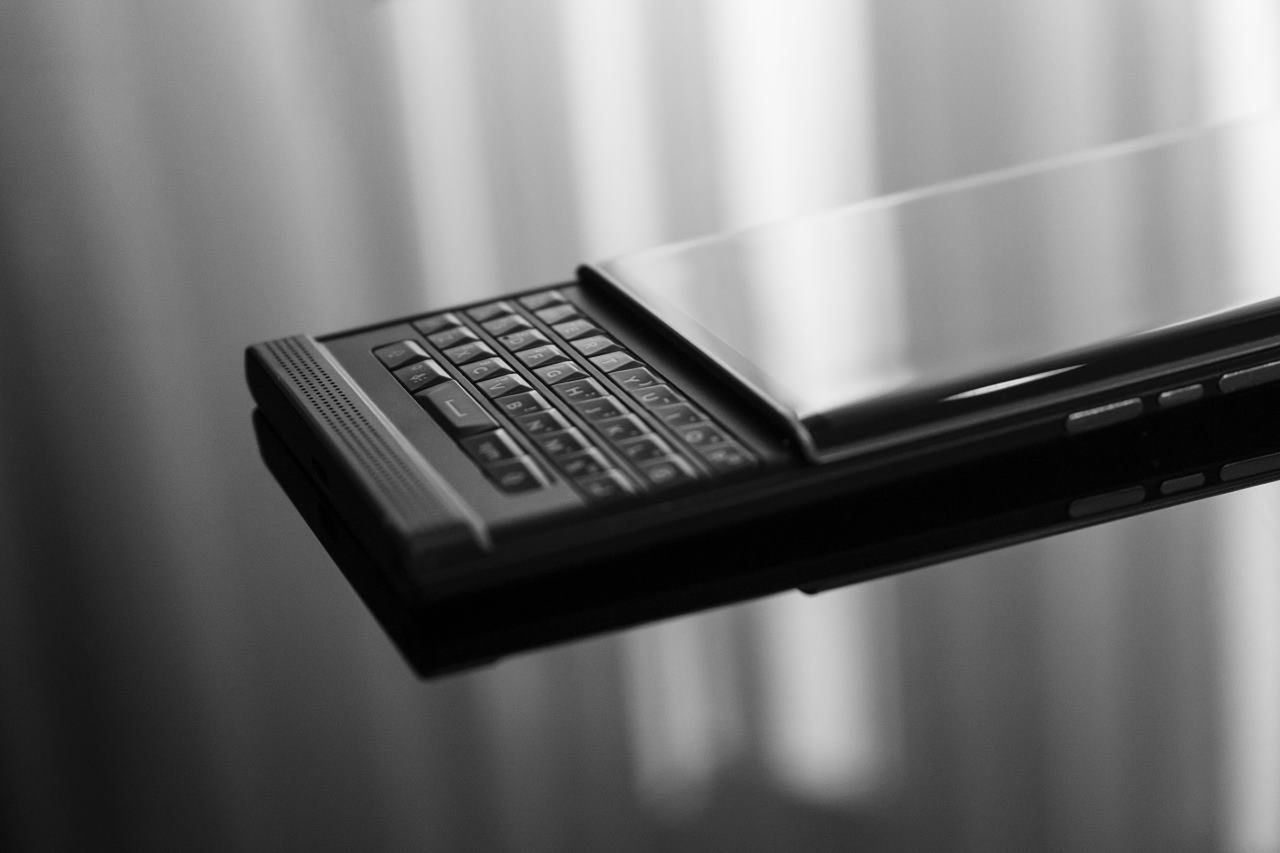 Szef BlackBerry zajmuje stanowisko w sprawie przekazania kluczy szyfrujących