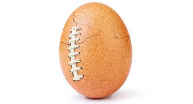 "Rekordowe jajko" to akcja Hulu na Super Bowl. Serwis zwrócił uwagę na problemy psychiczne