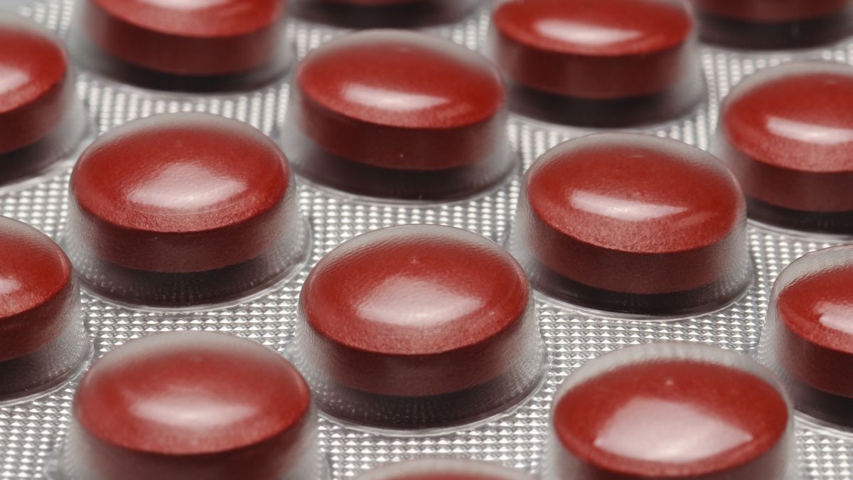 Red iron pills
Close up of iron tablets.
Saipg
Beauty And Health, Drugs/Pills, Iron, Large Group of Objects, Medical, Medicine, Medicine, Medicine And Science, Nutritional Supplement, Packaging, Pill, Pill Container, Red, Vitamin Pill