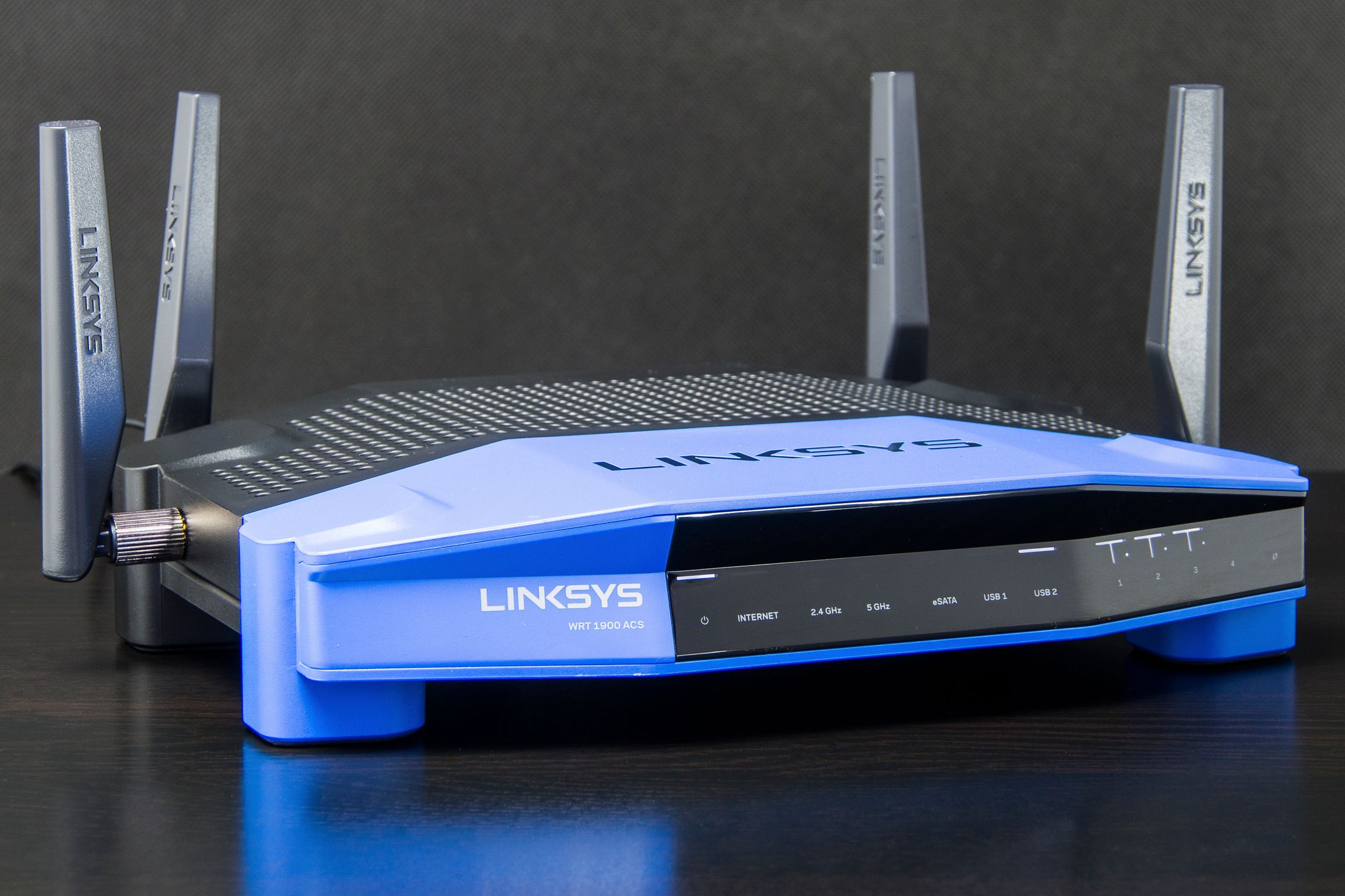 Linksys WRT1900ACS – test routera, który może być domowym NAS-em 2