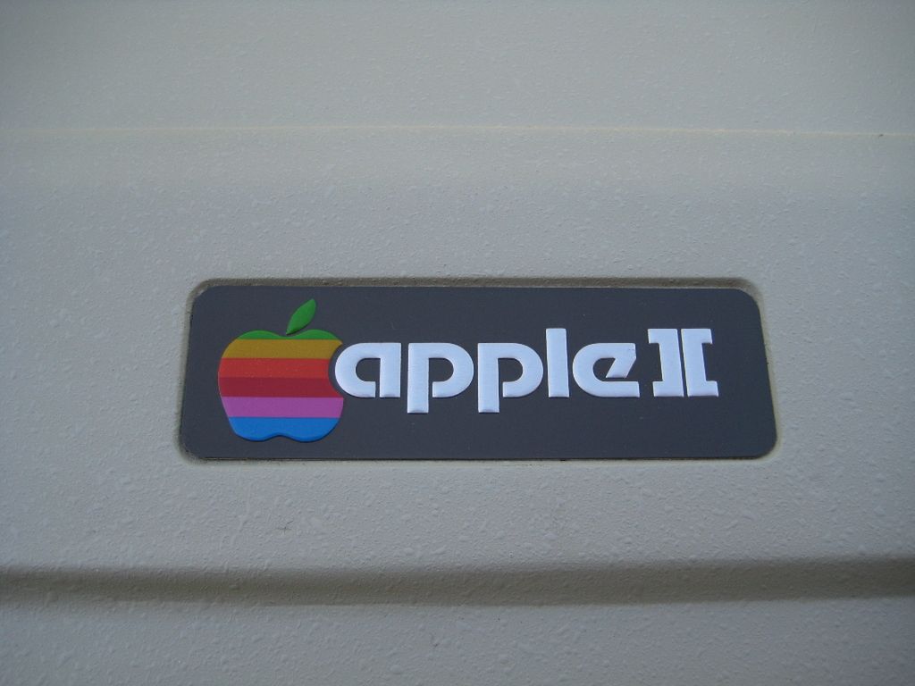 Apple ][ - komputer na każdym biurku