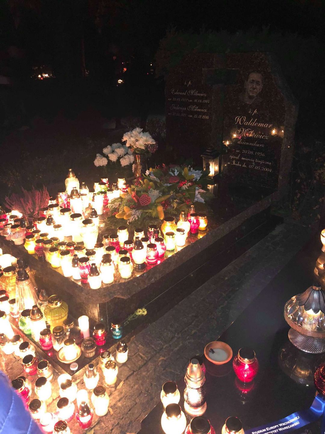 Grób Waldemara Milewicza – 1 listopada