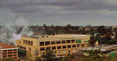 Kenia: policjant ratuje matkę i jej dzieci przed terrorystami