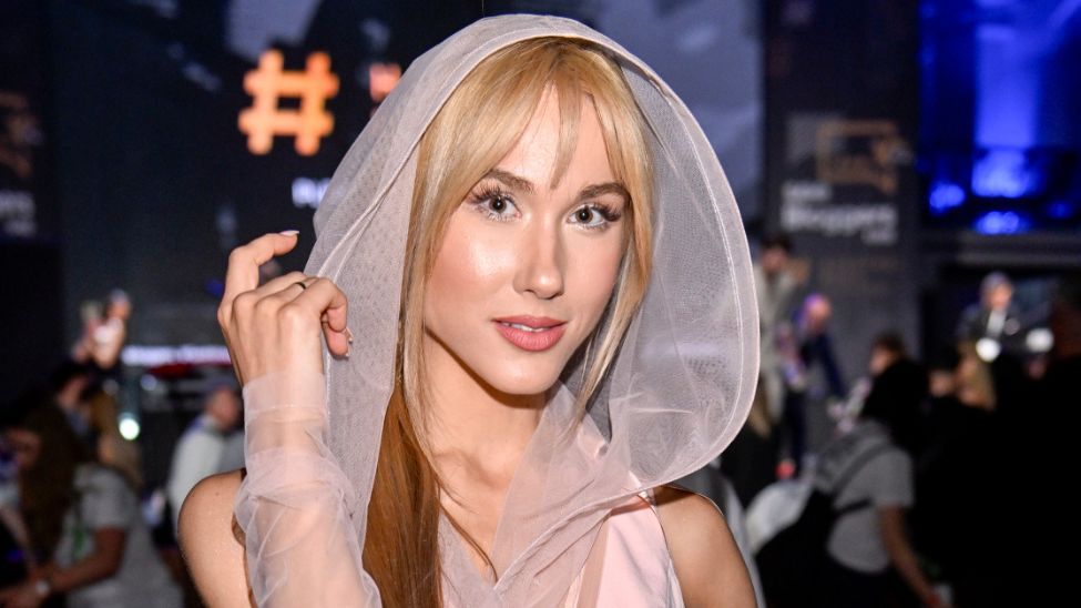 Ida Nowakowska tworzy piosenki. Nagrywała w Los Angeles