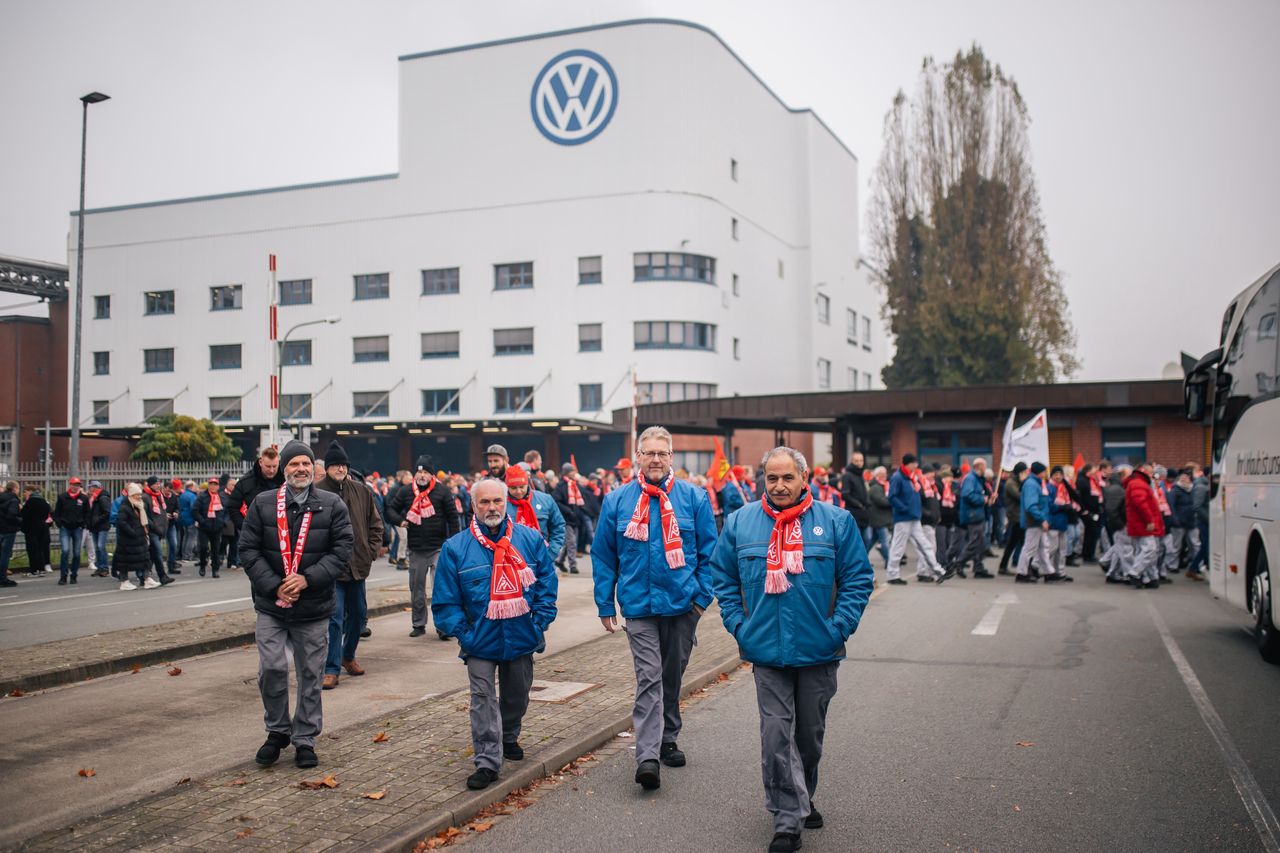 Strajki w dziewięciu fabrykach Volkswagena. Pracownicy chcą konkretnych deklaracji