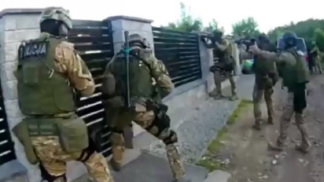 Grupa przestępcza oszukująca metodą "na policjanta" rozbita