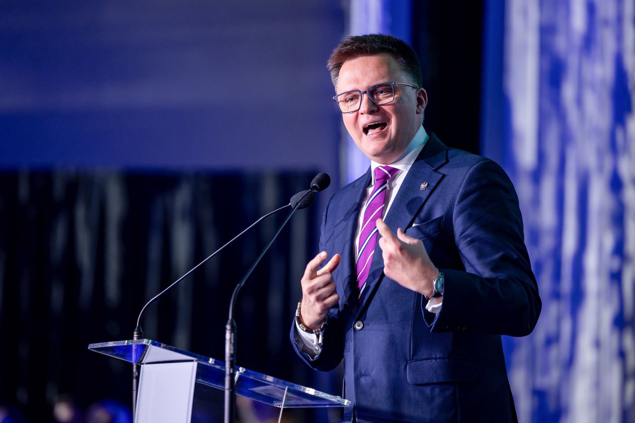 Słowa Hołowni o "zamachu stanu". Kontynuacja przesłuchania marszałka