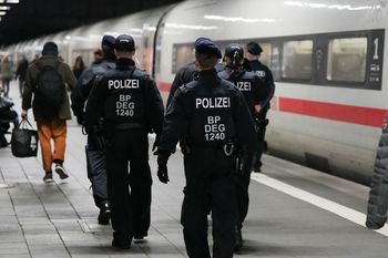 Niemcy. Przemoc o podłożu prawicowym na rekordowym poziomie