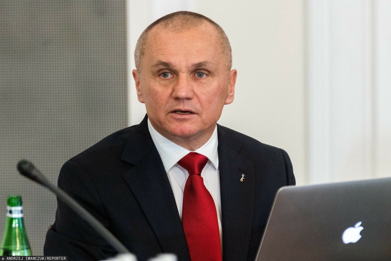 Generał oburzony po decyzji MON. "Smród się roznosi"