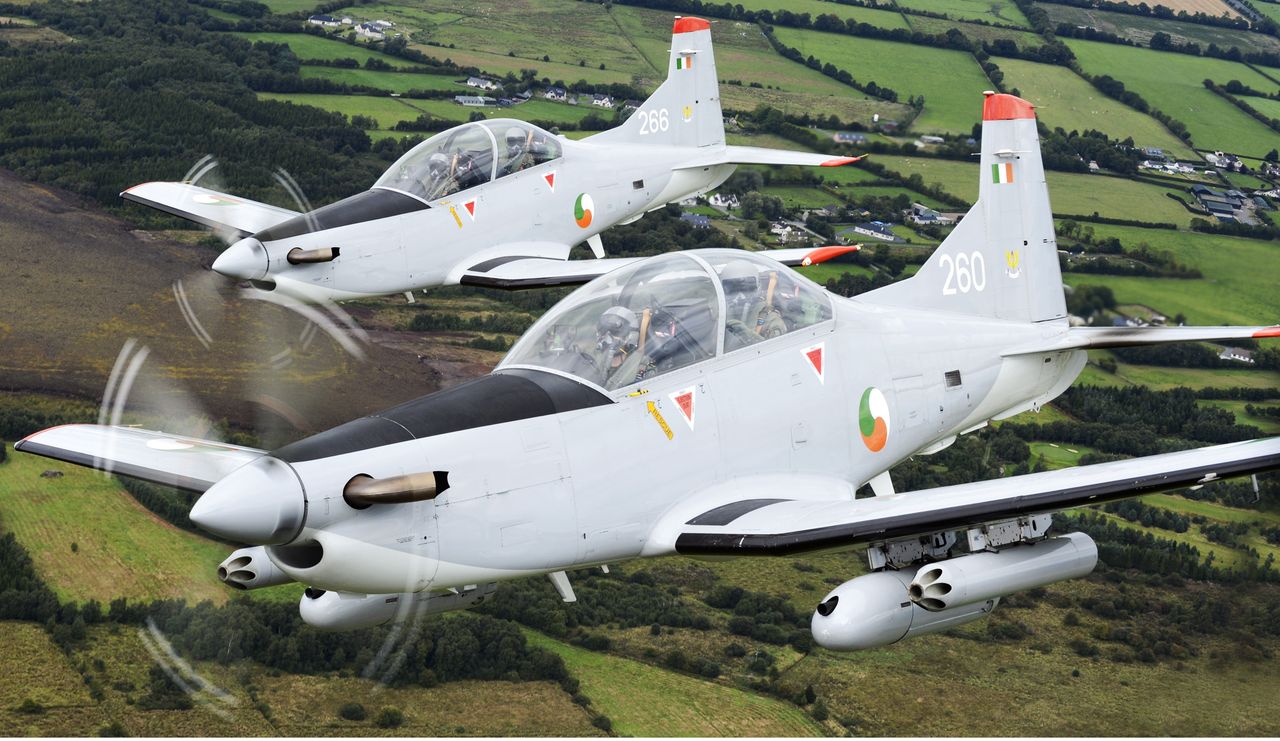 Irlandzkie samoloty Pilatus PC-9