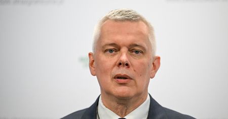 Rząd przekieruje 5 miliardów złotych. MSWiA: na ochronę ludności