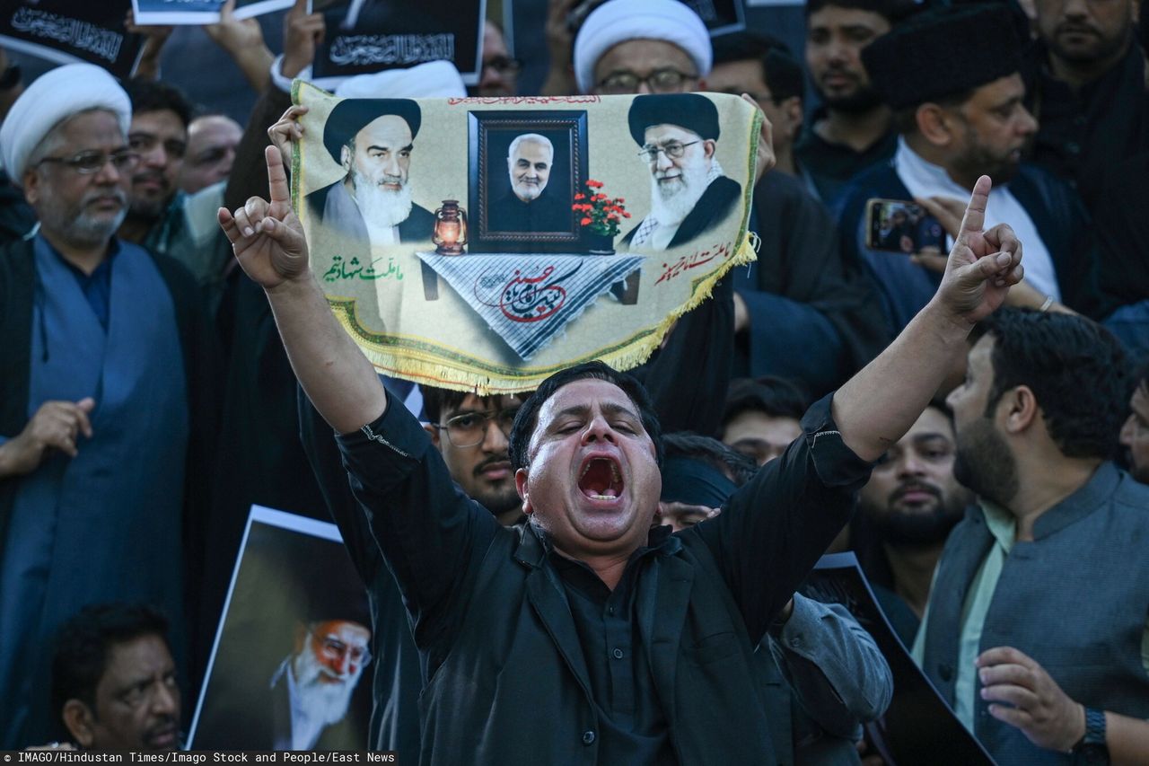 Trump obiecał Irańczykom wolność. Dostali bombardowania, a reżim wciąż trwa