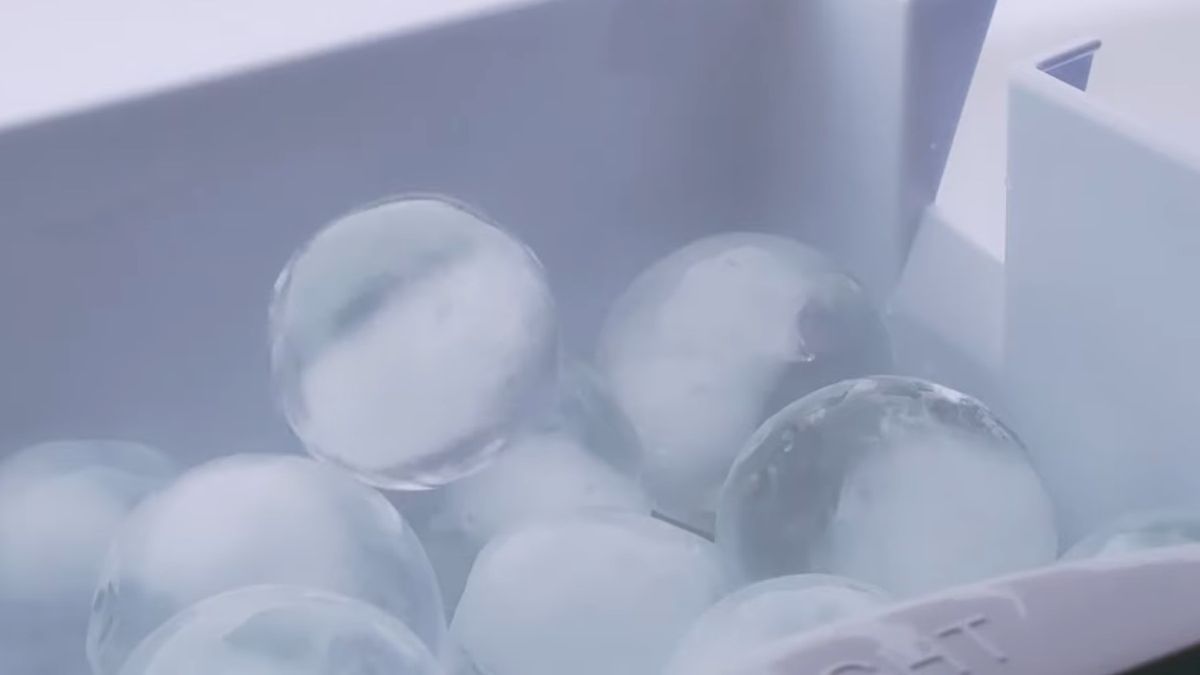 LG: nowa funkcja w lodówkach. Krystalicznie czysty lód do koktajli 1