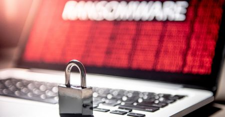Ransomware. Jak działają i jak zabezpieczyć się przed atakami wymuszającymi okup?