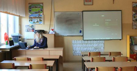 Dzień papieski budzi emocje w szkole. Stanowcza reakcja rodziców