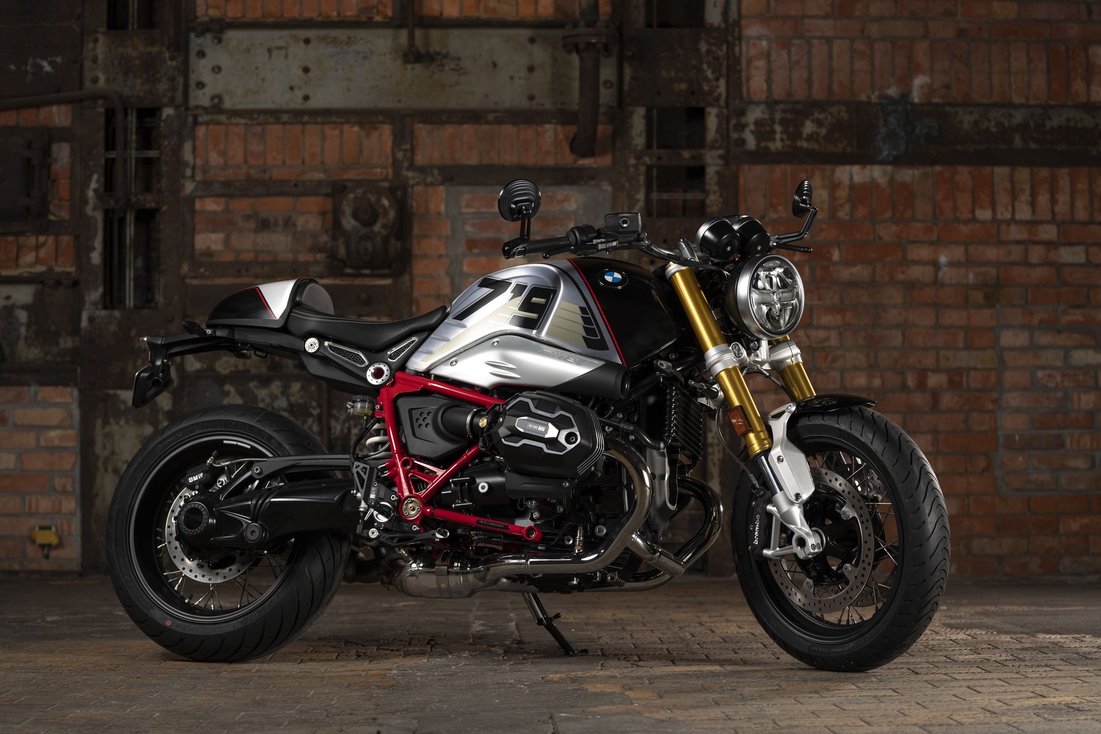 BMW R nineT