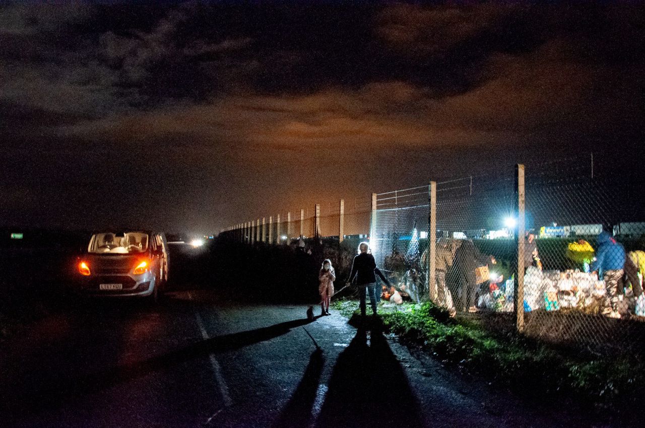 Kent. Wielka mobilizacja polskiej społeczności w Wielkiej Brytanii. Polki i Polacy pospieszyli z pomocą kierowcom uwięzionym przy przeprawie granicznej do Francji