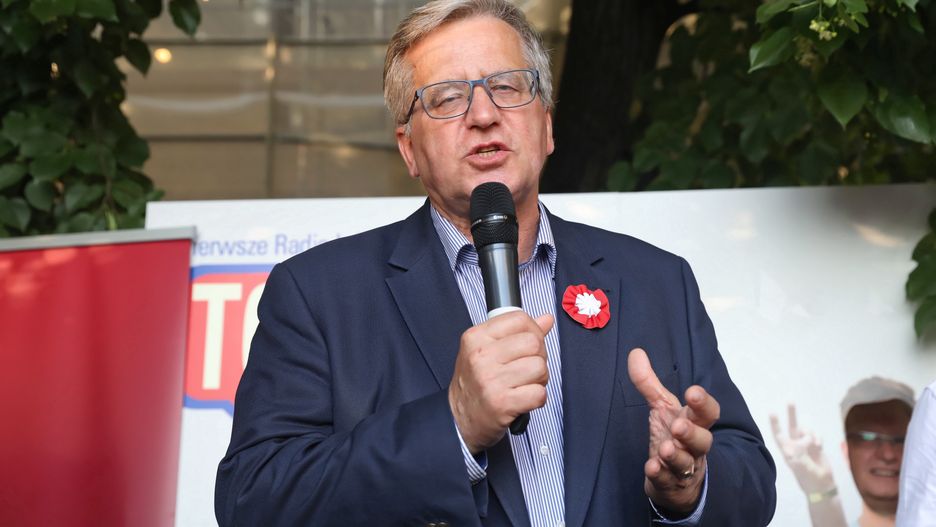 Szczepionka na COVID. Bronisław Komorowski się zaszczepi? Jest stanowisko