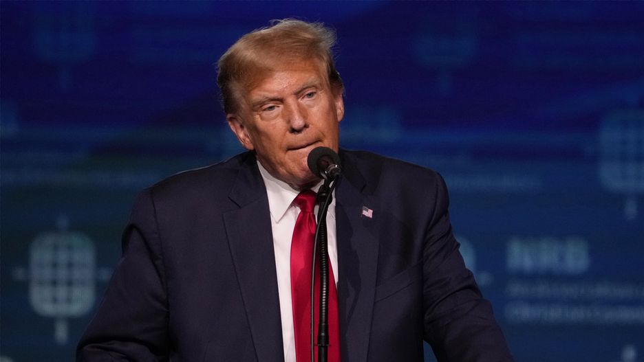 Former President Donald J. Trump speaks during a presidential forum at the 2024 National Religious Broadcasters International Christian Media Convention in Nashville, Tennessee, USA, 22 February 2024. EPA/MARK HUMPHREY Dostawca: PAP/EPA.