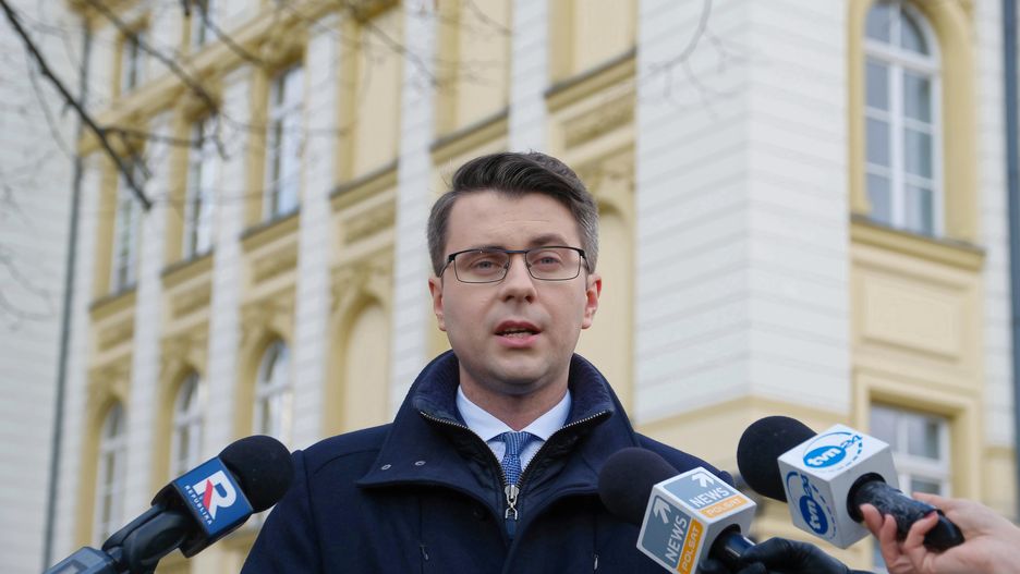 Odmrażanie gospodarki. Rzecznik rządu podał możliwą datę 2. etapu znoszenia obostrzeń