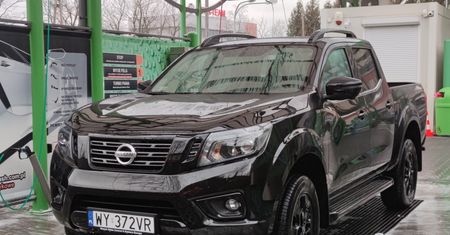 Jak umyć samochód, żeby go nie porysować? Praktyczny poradnik