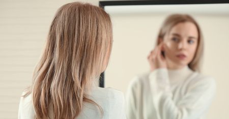 Jak kobiety mówią do samych siebie? Dove i Rossmann ruszają z rekrutacją i zapraszają Polki do kampanii i szczerych opowieści