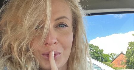 Edyta Pazura obudziła się w nie swoim łóżku i nie wiedziała, gdzie jest. Pokazała zdjęcie, fanki rzuciły się do komentowania