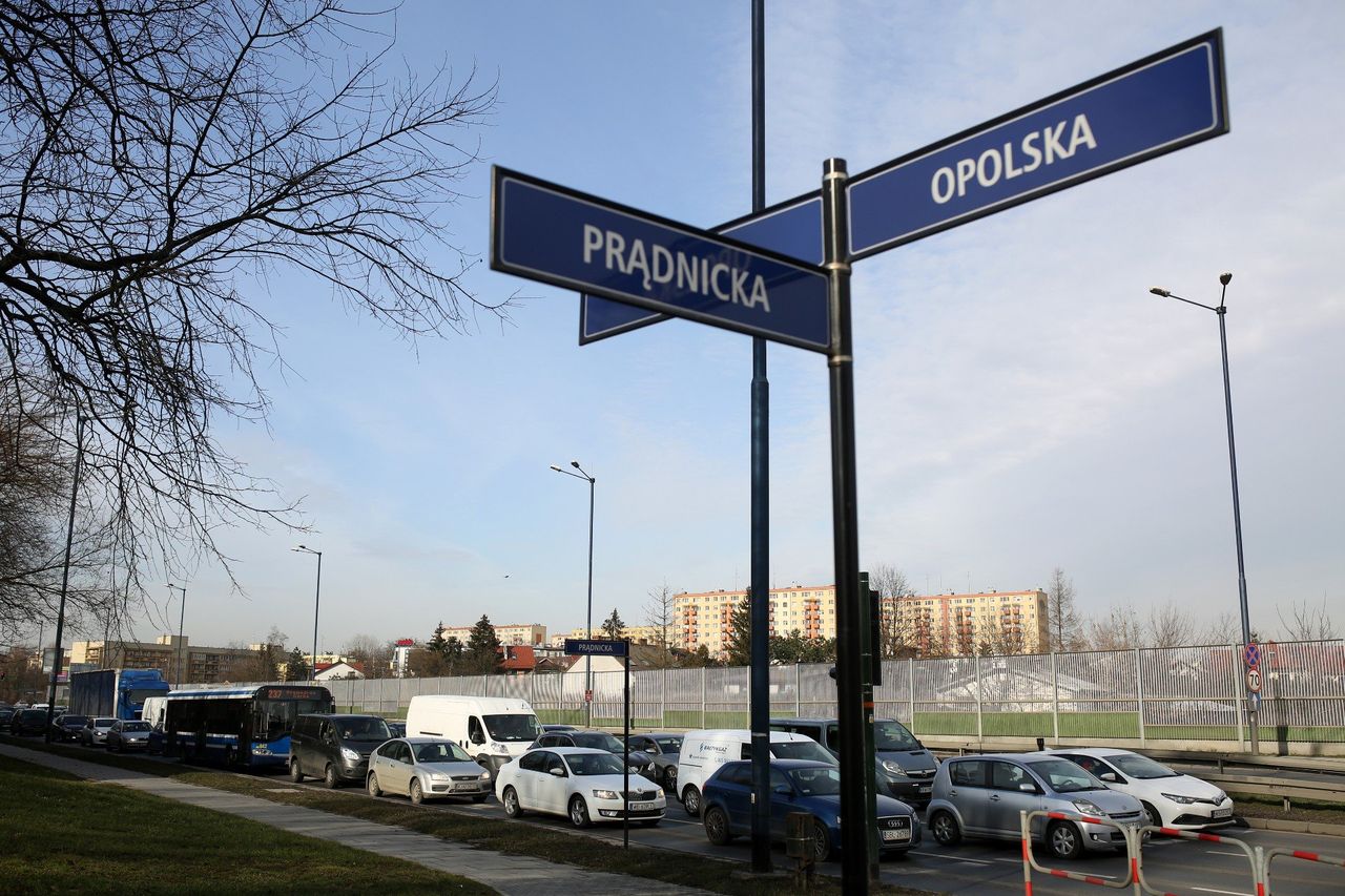 Kraków: Ścieżka pieszo-rowerowa na odcinku od ul. Prądnickiej do ul. Opolskiej? Na to nie ma szans. Miasto tłumaczy dlaczego i przedstawia plany