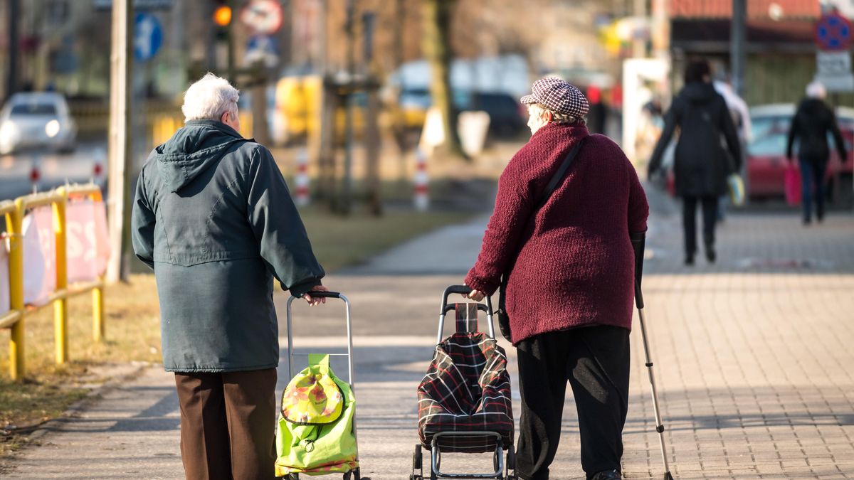 Seniorzy otrzymają w tym roku specjalny bon