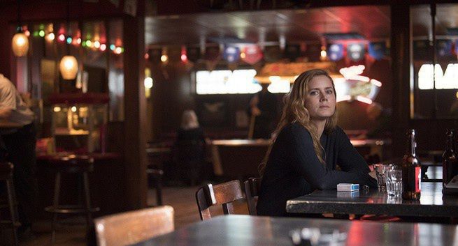 Seriale „Ostre przedmioty”, „Famous in Love” i „Heathers” oraz europejskie dokumenty w HBO GO