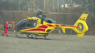 "Siedem samochodów zderzyło się na A4. Śmigłowiec LPR ląduje na autostradzie".