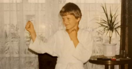 Poznajesz? Ten chłopiec wiele lat później zachwycił cały świat