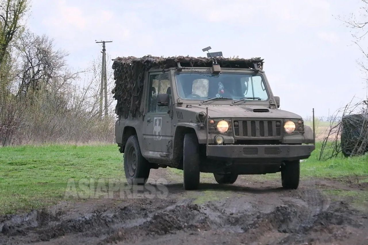 Japan verstärkt Ukraine-Hilfe mit 100 robusten Geländewagen