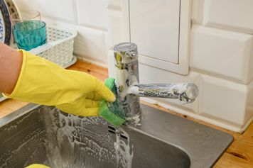 Hit do sprzątania w Action za 3,98 zł. Zastąpi wiele detergentów