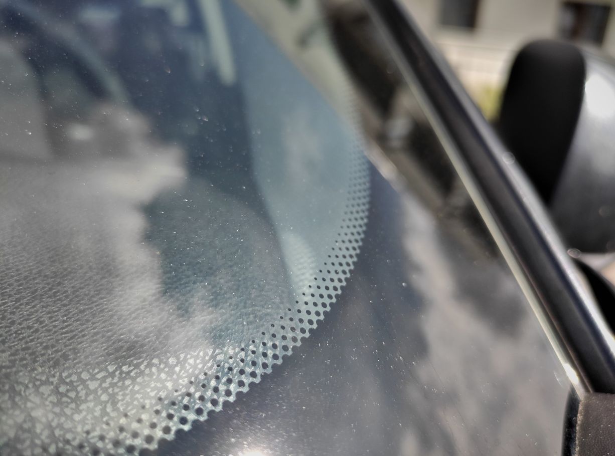 Black dots on car windows: More than meets the eye in vehicle safety and longevity