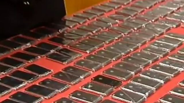 Jak Chińczycy przemycają iPhone'y? [wideo] 1