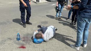 Warszawa. Napad w pobliżu galerii na Mokotowie. Ranny mężczyzna, sprawcy zbiegli