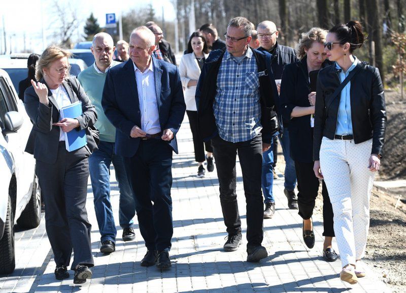 (Fot. Powiat Świdnicki)  Remont drogi zakończony.