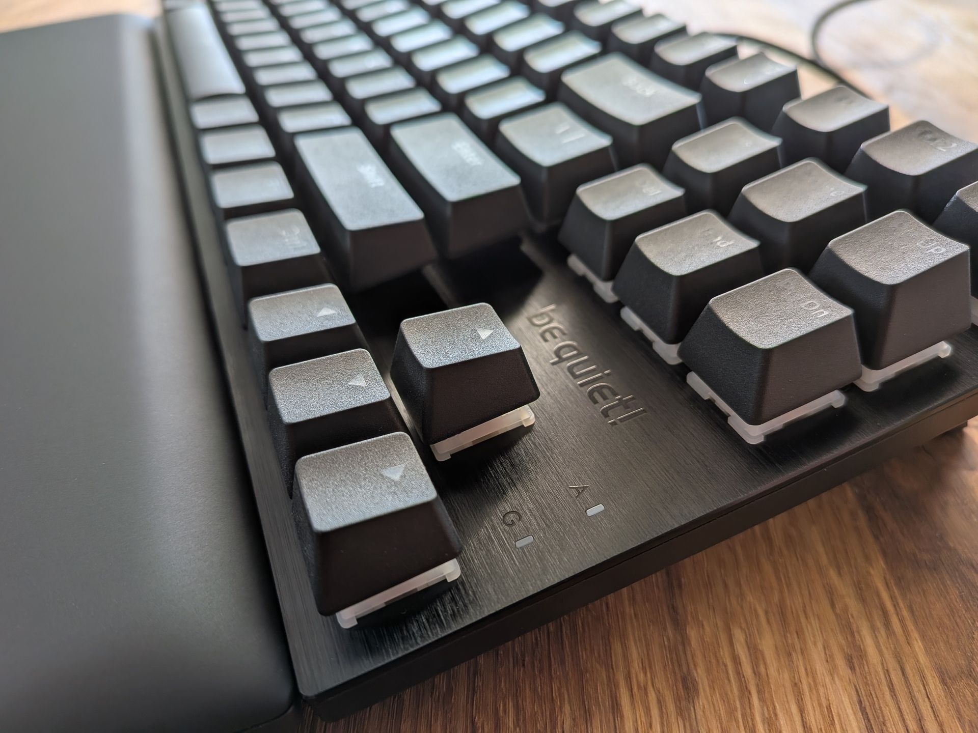 be quiet! Light Mount TKL