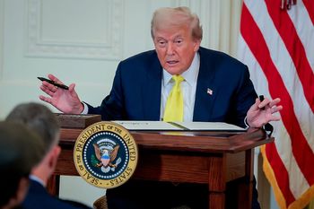 Dekret Trumpa do poprawy. Będą poprawki i zwrot nadpłaconych należności