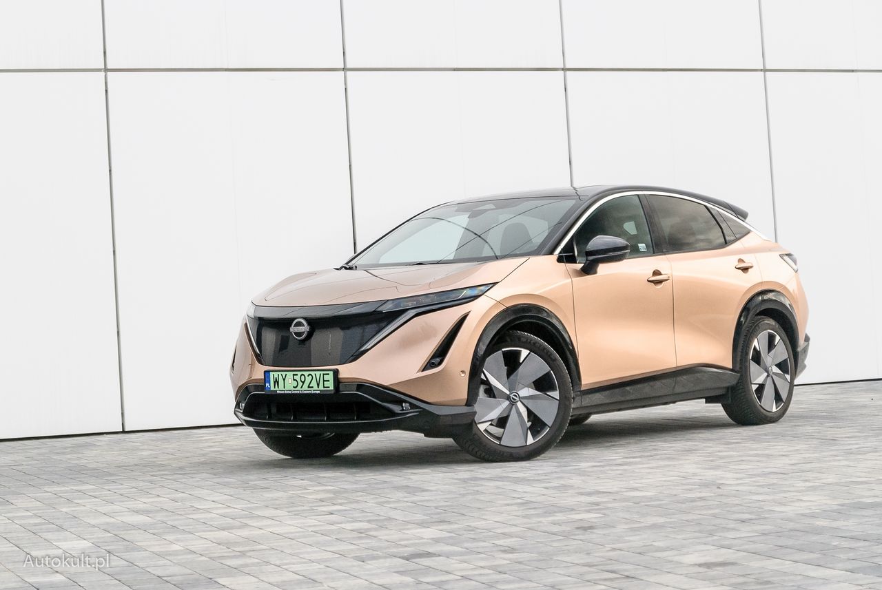 Test: Nissan Ariya – po tylu latach (tylko) wpisuje się w trend